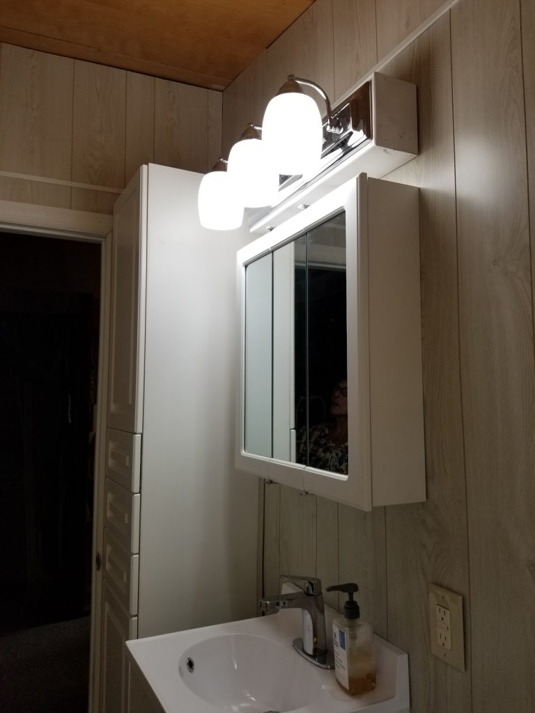 Look kids, light and cabinet